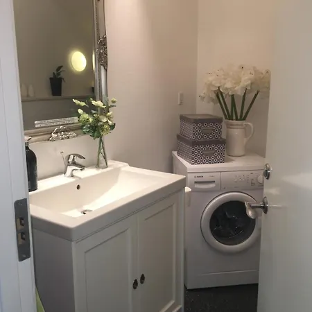 Lolland 住宿加早餐酒店 *